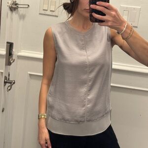 Vince 100% silk silver/ Gray Sleeveless Top